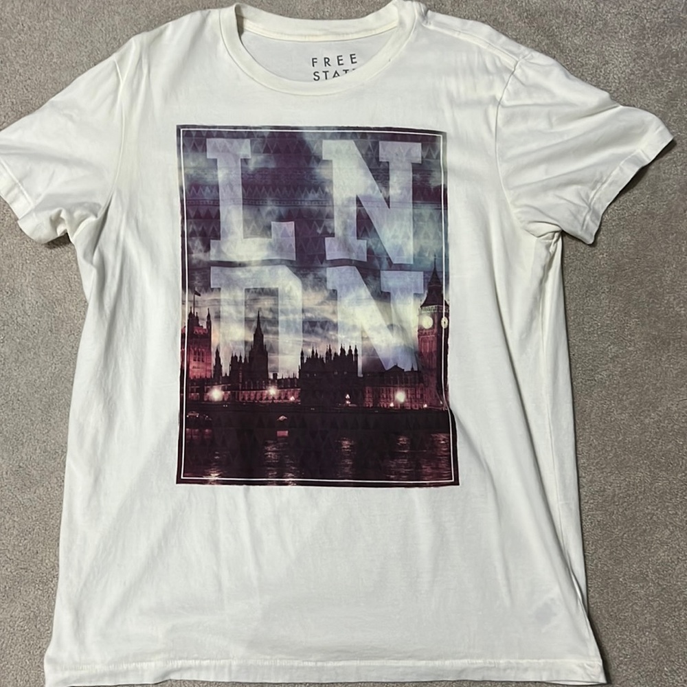 Aeropostale Graphic T-Shirt